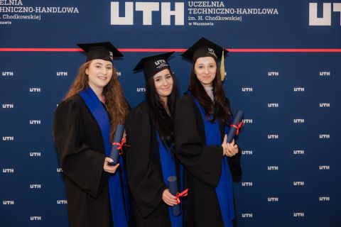 2025-07-25_uth_graduacja-456.jpg
