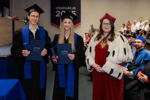 2025-07-25_uth_graduacja-228.jpg