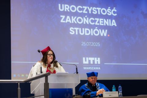 2025-07-25_uth_graduacja-598.jpg