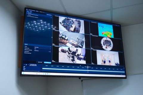 Galeria: Media Lab, obraz 2 z 6
