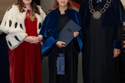 2025-07-25_uth_graduacja-75.jpg