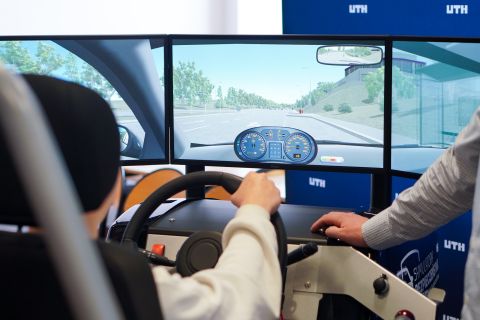 Galeria: Zdjęcia z Dnia Otwartego Wydziału Zarządzania i Logistyki UTH, obraz 31 z 42