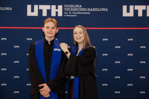 2025-07-25_uth_graduacja-507.jpg