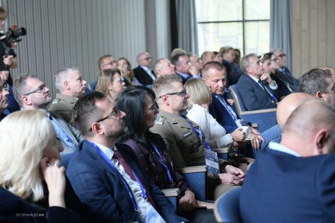 10-16-xiv-konferencja-naukowa-logistyka-morska-log-mare-2025-022_54859325714_o.jpg