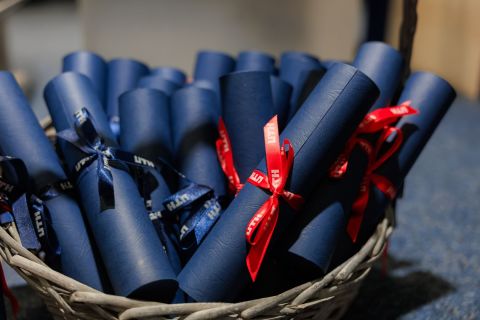 2025-07-25_uth_graduacja-4.jpg