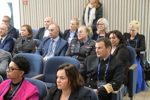 10-16-xiv-konferencja-naukowa-logistyka-morska-log-mare-2025-008_54859326059_o.jpg