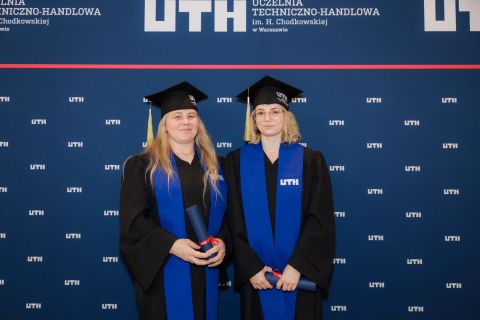 2025-07-25_uth_graduacja-453.jpg