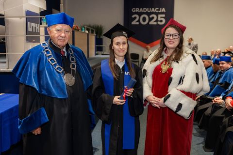 2025-07-25_uth_graduacja-392.jpg