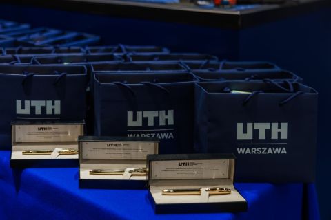 2025-07-25_uth_graduacja-5.jpg