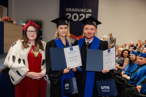 2025-07-25_uth_graduacja-142.jpg