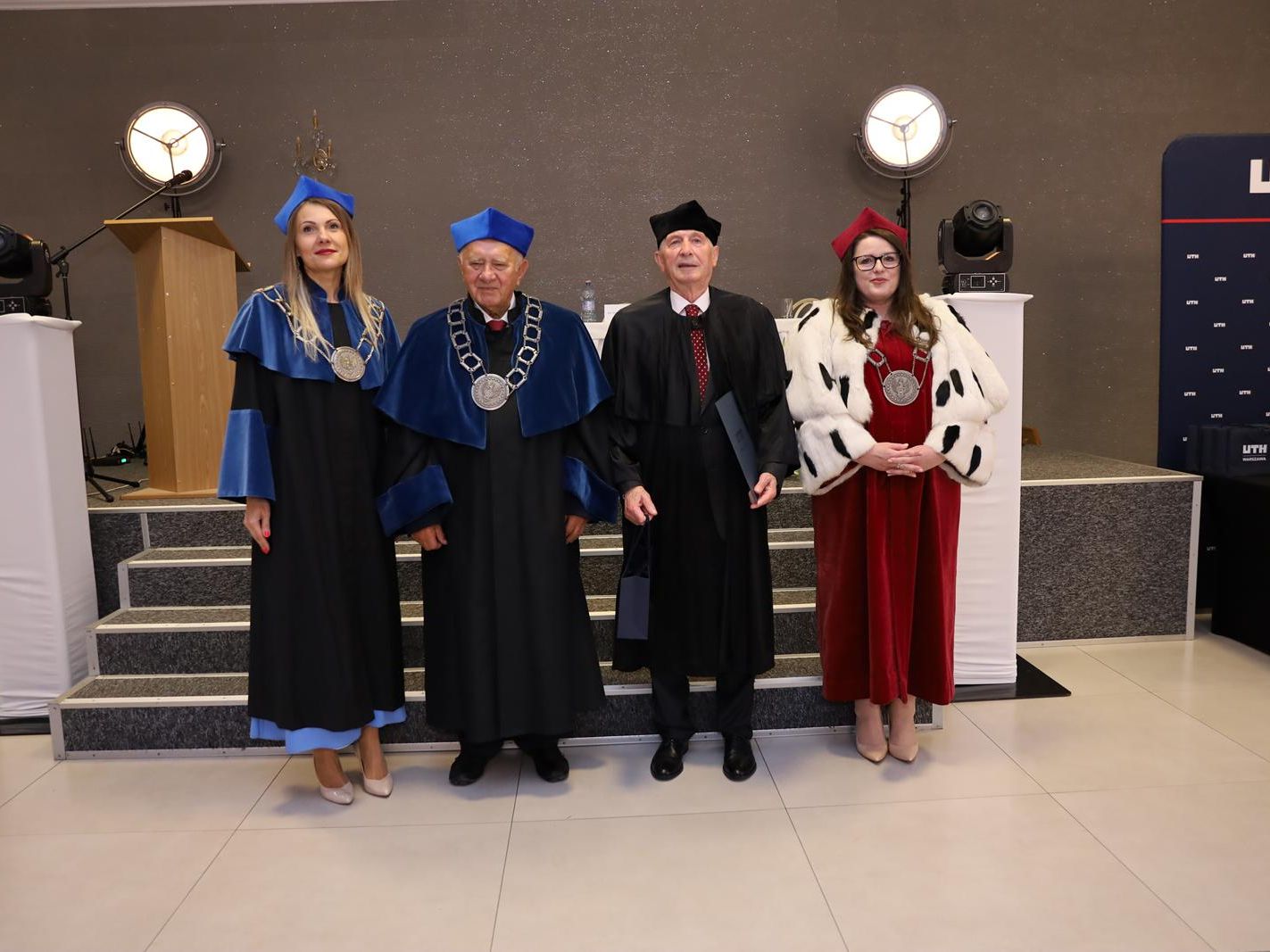 Galeria: Uroczystość zakończenia studiów w Wydziale Zamiejscowym w Płońsku 2026, obraz 50 z 57