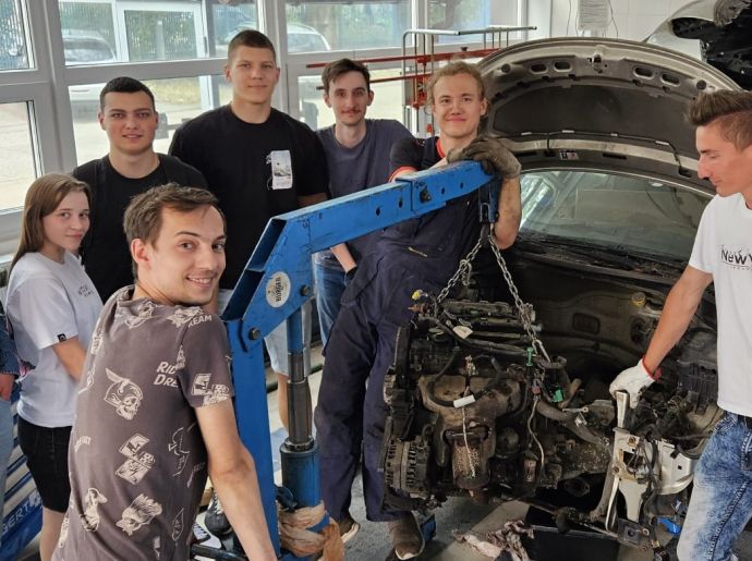 Galeria: W praktyce najlepiej – studenci w akcji, obraz 5 z 5