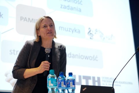 Galeria: Zdjęcia z Dnia Otwartego Wydziału Zarządzania i Logistyki UTH, obraz 4 z 42