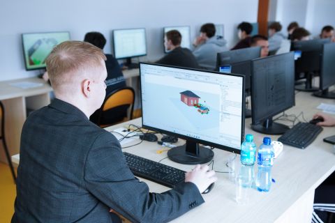 Galeria: Festwial Nauk Inżynieryjnych 2026 w UTH na zdjęciach, obraz 33 z 45