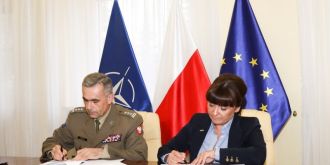 Porozumienie z Centrum Szkolenia Łączności i Informatyki | UTH Warszawa