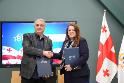 Galeria: Delegacja UTH w Georgian National University, obraz 7 z 9