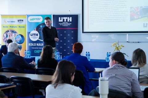 Galeria: Fotorelacja z XVII Konferencji Kół Naukowych 2026 w Uczelni Techniczno-Handlowej, obraz 11 z 27