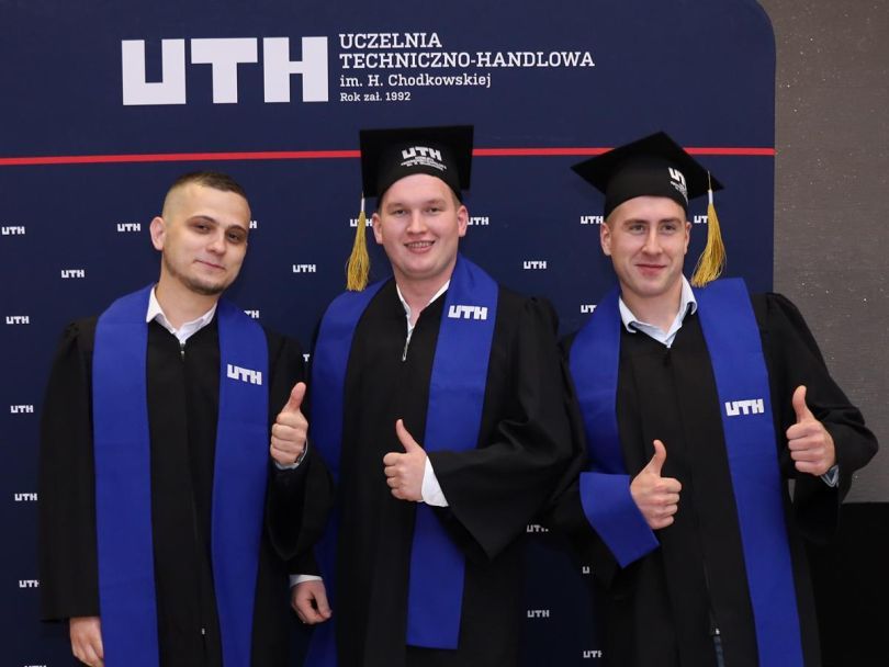Galeria: Uroczystość zakończenia studiów w Wydziale Zamiejscowym w Płońsku 2026, obraz 9 z 57