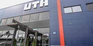 Komunikat | UTH Warszawa