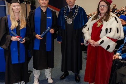 2025-07-25_uth_graduacja-349.jpg
