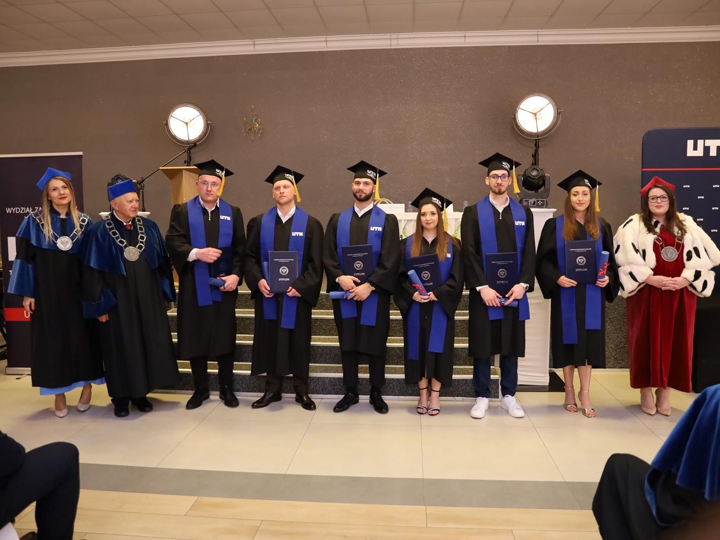 Galeria: Uroczystość zakończenia studiów w Wydziale Zamiejscowym w Płońsku 2026, obraz 15 z 57