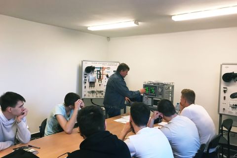 lab_tuning3.jpg