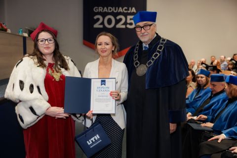 2025-07-25_uth_graduacja-78.jpg