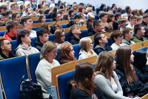 Galeria: Zdjęcia z Dnia Otwartego Wydziału Zarządzania i Logistyki UTH, obraz 17 z 42